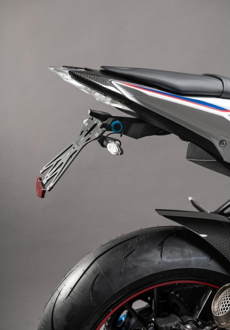 Porta Targa Regolabile per Bmw A1